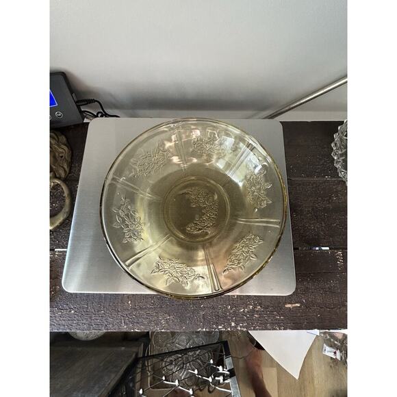 Federal Glass Sharon Amber Cabbage Rose Bowl Depression Glass 8.5" Yellow Dish - Picture 7 of 13